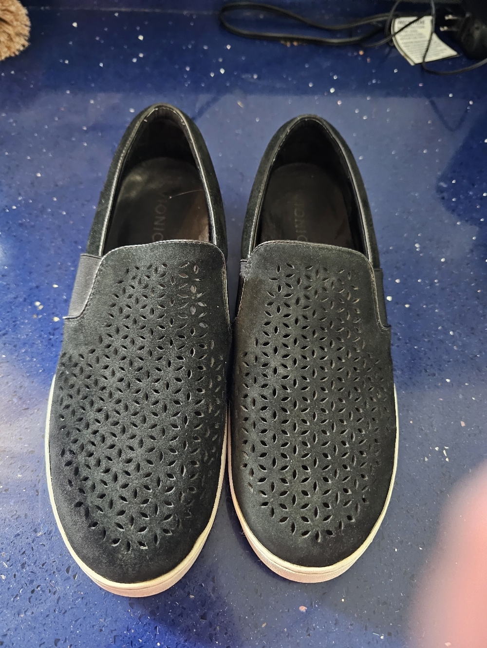 Womens Vionic Loafers Sz 9.5